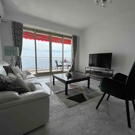 Beautiful Pool & Garage View * Νίκαια